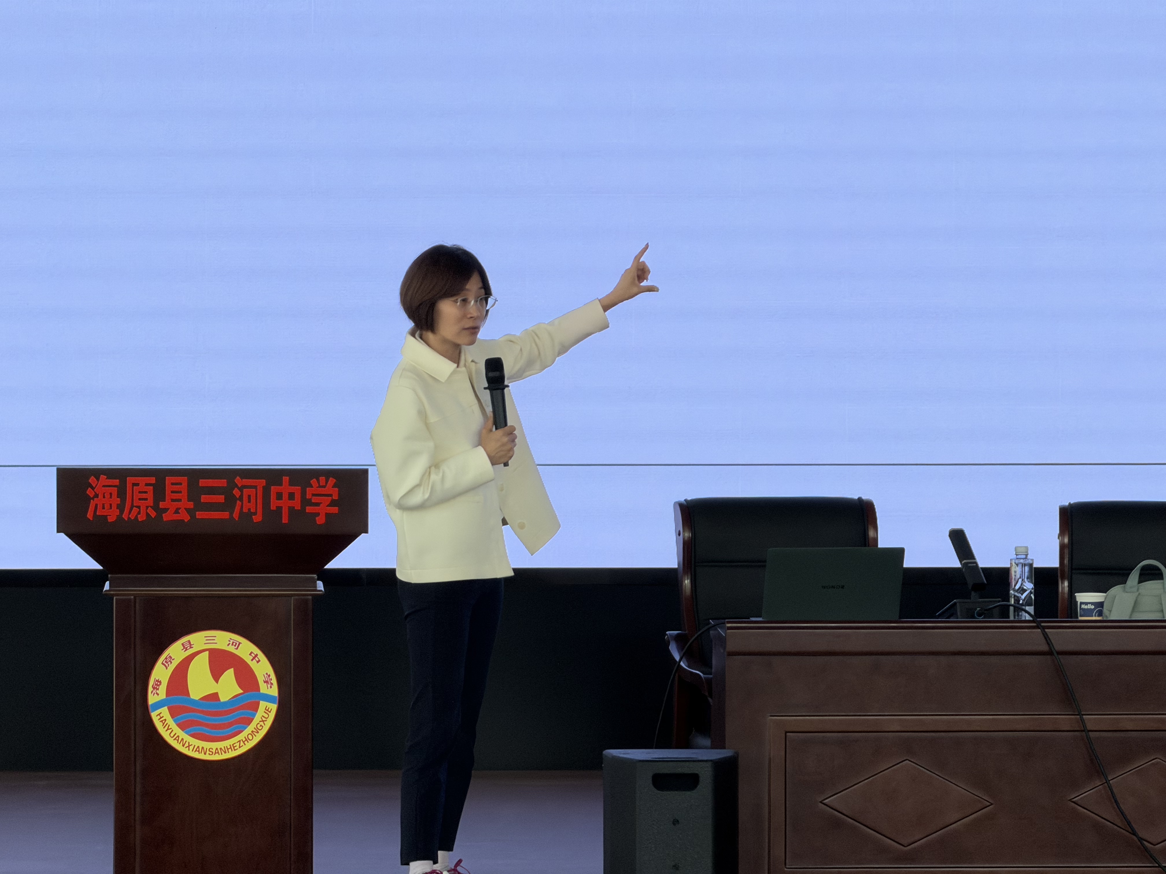 图片-李婷婷.jpg